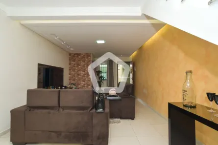 Casa com 2 Quartos à venda, 134m² no Vila Santa Isabel, São Paulo