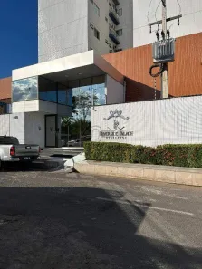 Apartamento com 3 Quartos para alugar, 108m² no Jóquei, Teresina