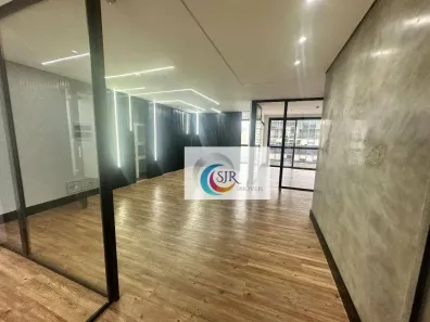 Sala Comercial para alugar, 200m² no Cerqueira César, São Paulo