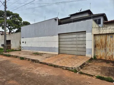 Casa com 2 Quartos à venda, 210m² no Residencial Triunfo II, Goianira