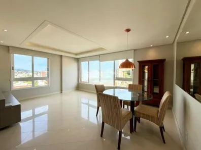 Apartamento com 3 Quartos para alugar, 91m² no Petrópolis, Porto Alegre