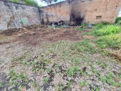 Lote/Terreno à venda, 726m² no Morro do Engenho, Itaúna