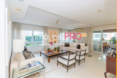 Apartamento com 3 Quartos à venda, 243m² no Vila Uberabinha, São Paulo