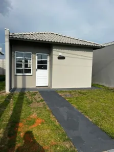 Casa com 2 Quartos para alugar, 45m² no Distrito Industrial do Una II, Taubaté