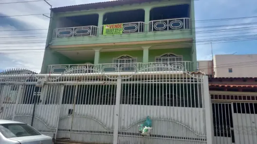 Sobrado com 7 Quartos à venda, 200m² no Recanto das Emas, Brasília
