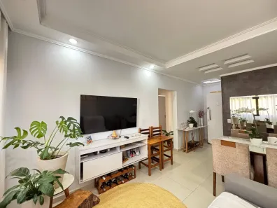 Apartamento com 2 Quartos à venda, 70m² no Jardim Las Palmas, Guarujá