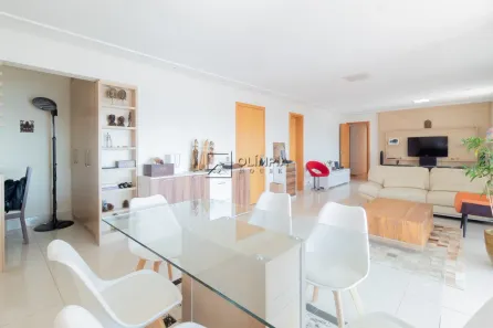 Apartamento com 3 Quartos para alugar, 208m² no Vila Mariana, São Paulo