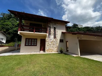 Casa com 3 Quartos à venda, 195m² no Azambuja, Brusque