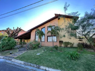 Casa com 3 Quartos à venda, 220m² no Fazenda Palao (Alpes de Guararema), Guararema