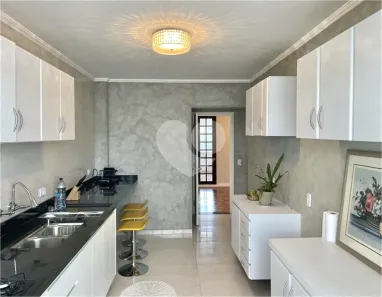 Apartamento com 3 Quartos para alugar, 188m² no Jardim Paulista, São Paulo