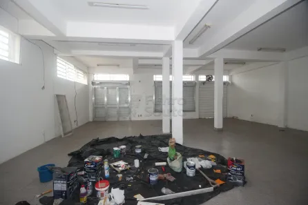 Prédio Comercial para alugar, 288m² no Centro, Pelotas