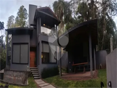 Casa de Condomínio com 3 Quartos à venda, 317m² no Caraguatá, Mairiporã