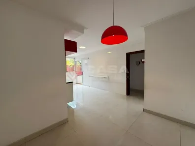 Sobrado com 6 Quartos à venda, 200m² no Feu Rosa, Serra