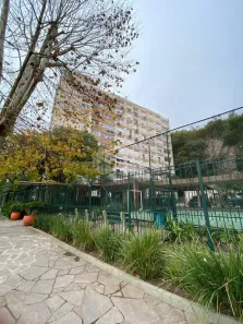 Apartamento com 2 Quartos para alugar, 77m² no Vila Assunção, Porto Alegre