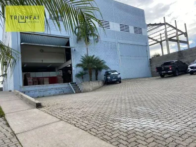 Galpão/Depósito/Armazém para venda ou aluguel, 1000m² no Retiro São João, Sorocaba