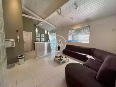 Imóvel Comercial à venda, 482m² no Centro, Petrópolis