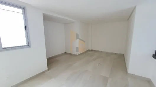 Casa com 3 Quartos à venda, 128m² no Centro, Contagem