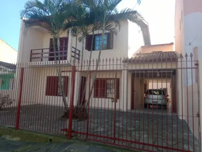 Sobrado com 4 Quartos à venda, 237m² no Getúlio Vargas, Sapucaia do Sul