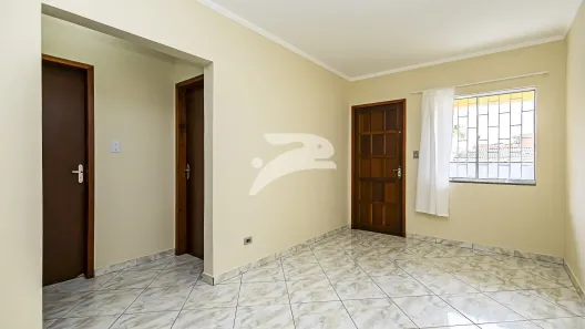 Casa com 2 Quartos para alugar, 79m² no São Braz, Curitiba