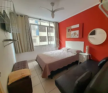 Sobrado com 3 Quartos para alugar, 236m² no Embaré, Santos