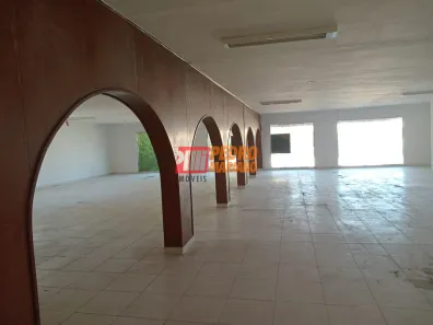 Imóvel Comercial à venda, 740m² no Vila Firmiano Pinto, São Paulo