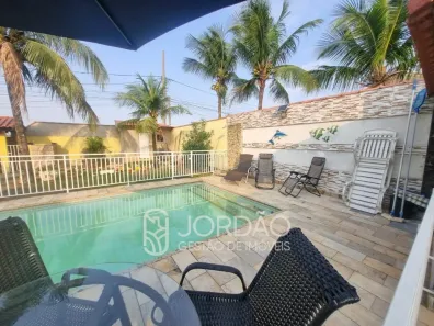 Casa com 4 Quartos à venda, 232m² no Jardim Atlântico Central (Itaipuaçu), Maricá