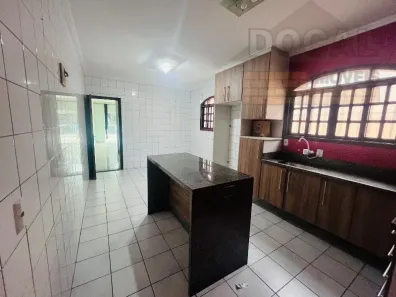 Sobrado com 3 Quartos à venda, 125m² no Parque Monte Alegre, Taboão da Serra