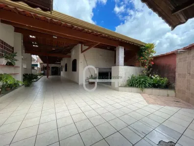 Casa com 5 Quartos à venda, 295m² no Bal Stella Maris, Peruíbe