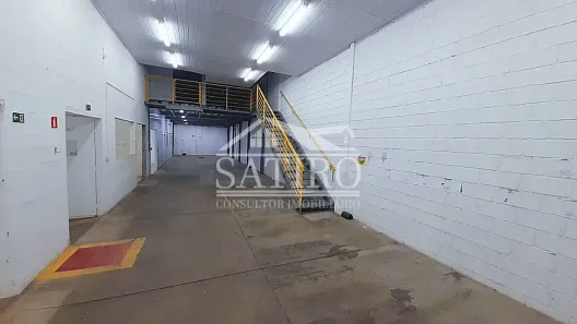 Galpão/Depósito/Armazém para alugar, 800m² no Francisca Augusta Rios, Pouso Alegre