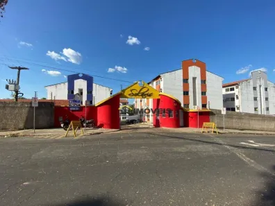 Apartamento com 2 Quartos para alugar, 52m² no Monte Castelo, Teresina