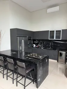 Casa de Condomínio com 3 Quartos à venda, 218m² no Residencial Goiânia Golfe Clube, Goiânia