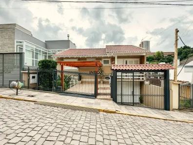 Casa com 3 Quartos à venda, 179m² no Borgo, Bento Gonçalves