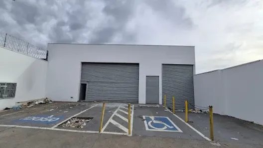 Prédio Comercial para alugar, 923m² no Jardim Liderança, São Paulo