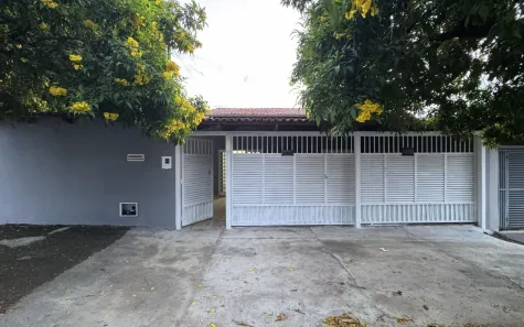 Sala Comercial com 4 Quartos para alugar, 168m² no Vila Nova Canaã, Goiânia