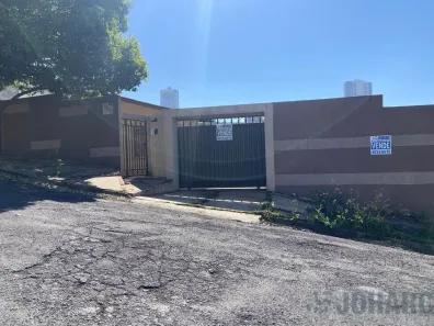 Casa com 3 Quartos à venda, 154m² no Loteamento São Geraldo, Apucarana