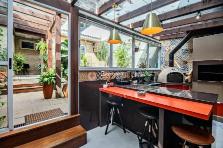 Apartamento com 2 Quartos à venda, 110m² no Mont Serrat, Porto Alegre