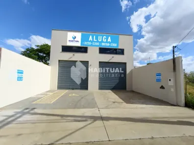 Ponto Comercial para alugar, 225m² no Jardim Holanda, Uberlândia