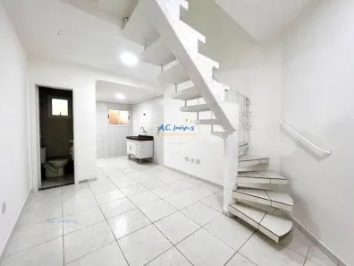 Casa de Condomínio com 2 Quartos à venda, 66m² no Canto do Forte, Praia Grande