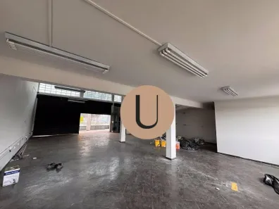 Prédio Comercial para alugar, 440m² no Baeta Neves, São Bernardo do Campo