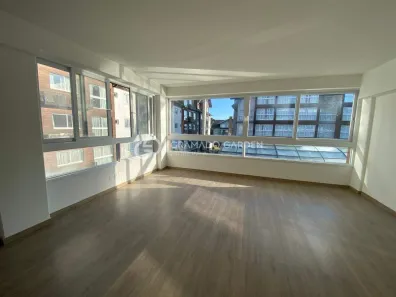 Sala Comercial para alugar, 52m² no Centro, Gramado