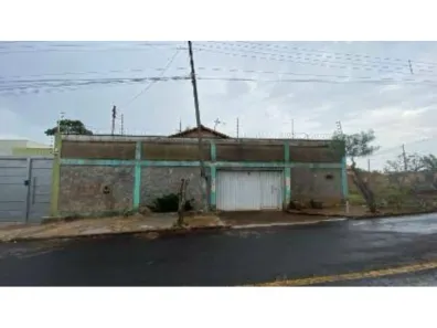 Casa com 1 Quarto à venda, 139m² no Loteamento Couto Magalhães, Araguaína