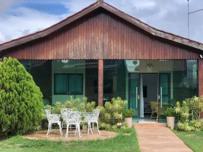Casa de Condomínio com 4 Quartos para alugar, 120m² no Santana, Gravatá