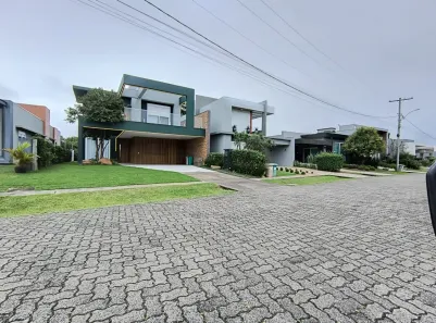 Casa de Condomínio com 4 Quartos à venda, 290m² no , Capão da Canoa