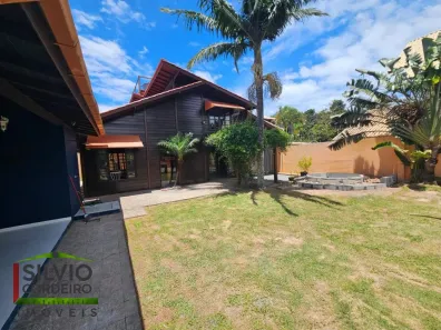Casa com 4 Quartos à venda, 250m² no Rio Tavares, Florianópolis