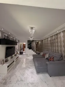 Sobrado com 3 Quartos à venda, 238m² no Vila Metalúrgica, Santo André