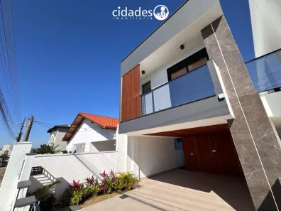 Casa com 3 Quartos à venda, 186m² no Ipiranga, São José