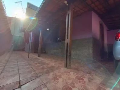 Casa com 3 Quartos à venda, 263m² no Araguaia, Belo Horizonte
