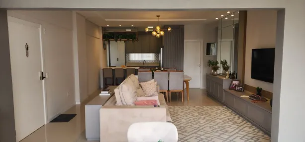 Apartamento com 3 Quartos à venda, 145m² no Meia Praia, Itapema