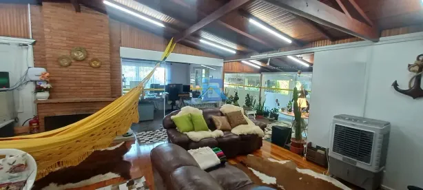 Fazenda/Sítio com 4 Quartos à venda, 800m² no Recanto Princesa da Colina, Itatiba