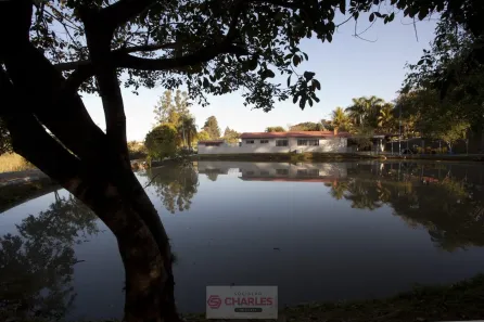 Fazenda/Sítio com 3 Quartos à venda, 1800m² no Jardim 31 de Março, Mogi Mirim